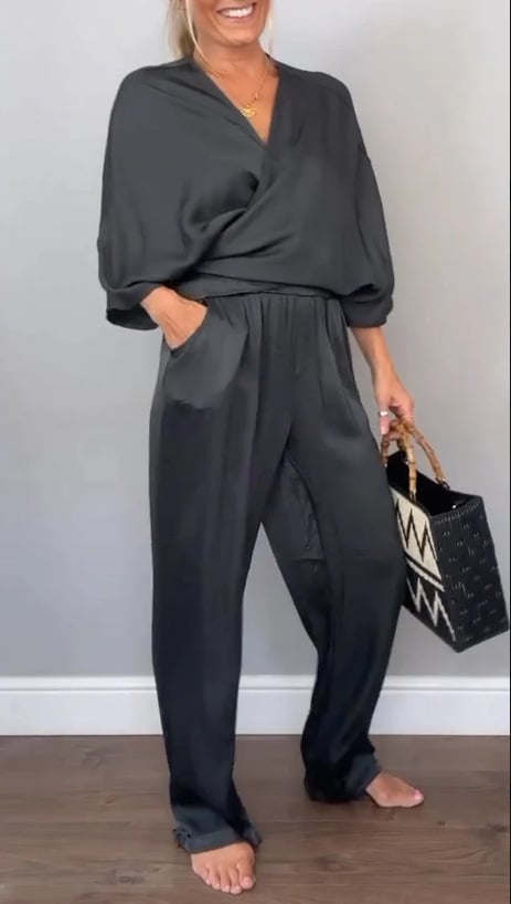 Women's V-neck Casual Comfortable Satin Suit💖Buy 2 Sets Free Shipping