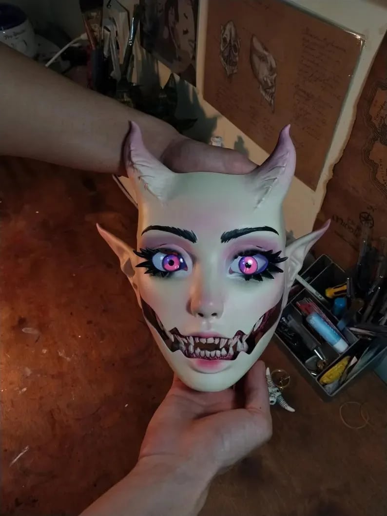 🔥2025 HOT SALE🔥🎭Babydoll Mask: Quality and adjustable for comfort😈