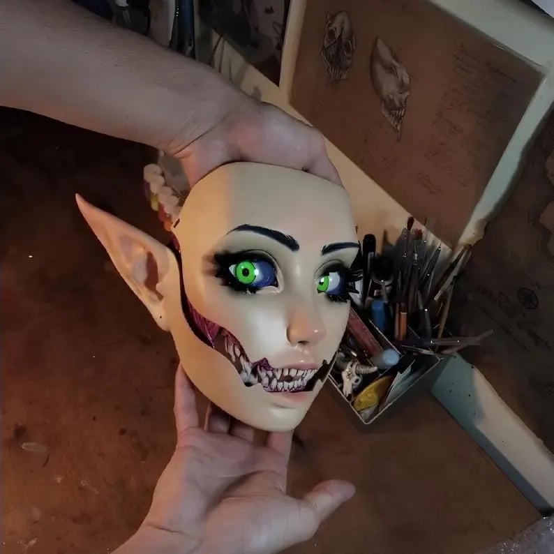 🔥2025 HOT SALE🔥🎭Babydoll Mask: Quality and adjustable for comfort😈