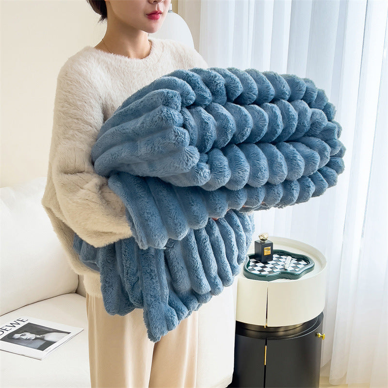 Snuggle Up in Style! ποΈβ¨ Discover the Ultimate Striped Flannel Fleece Blanket β Your Cozy Companion for Every Season! ππ§£