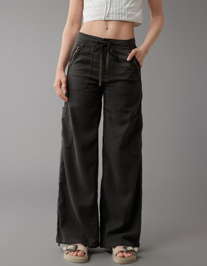 Linen-Blend Wide-Leg Cargo Pant