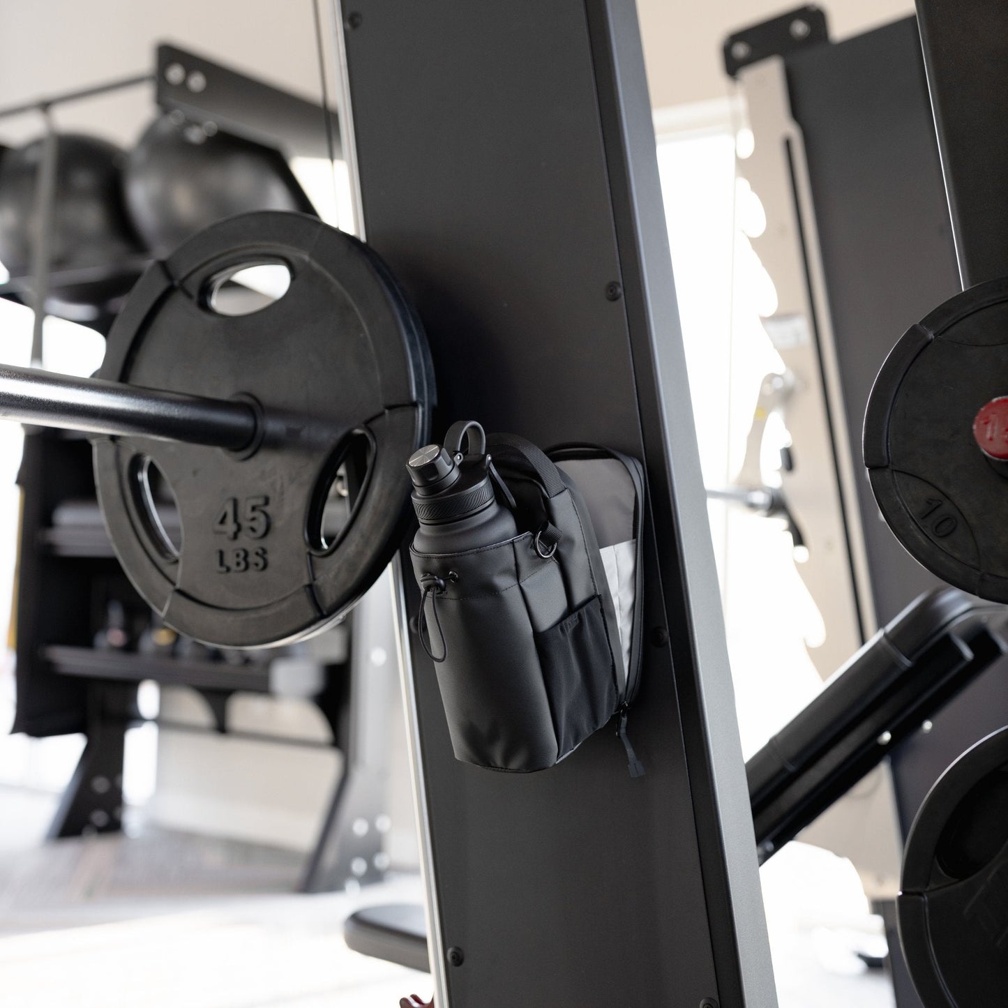 Magnetic Gym Bag for Gym, Travel, Work, and Sports